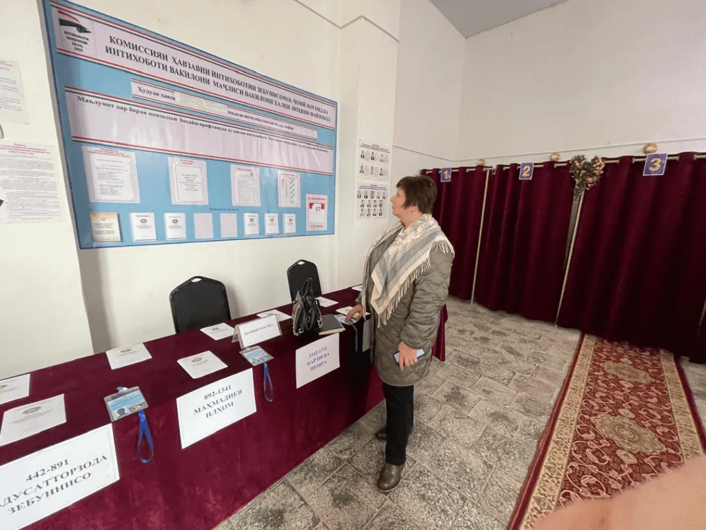 Международные наблюдатели обсудили выборы в Таджикистане Img 0208