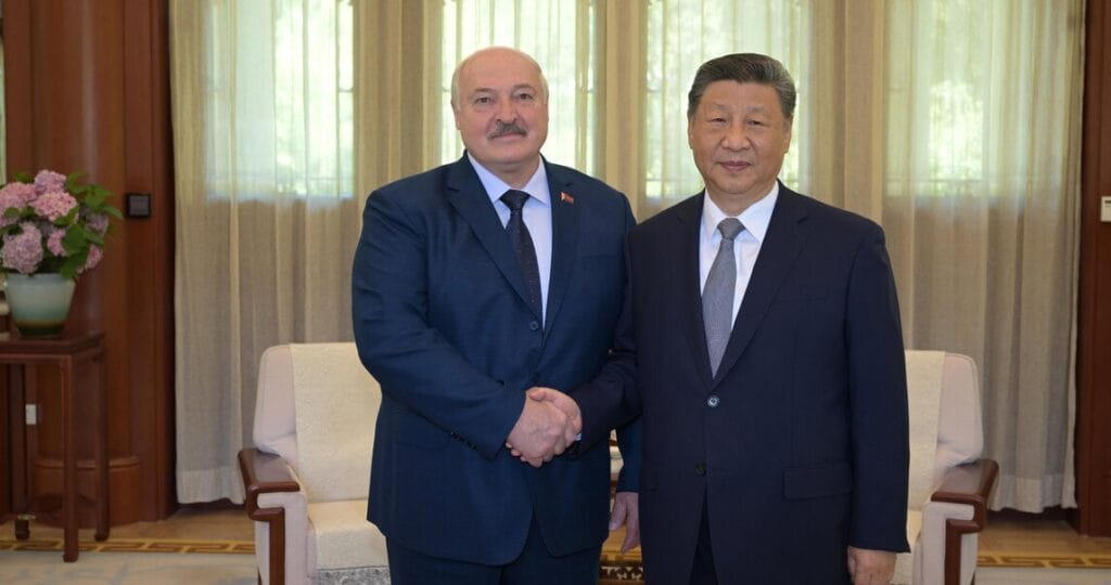 Лукашенко призывает активизировать сотрудничество Беларуси с Китаем на отраслевом и региональном уровнях