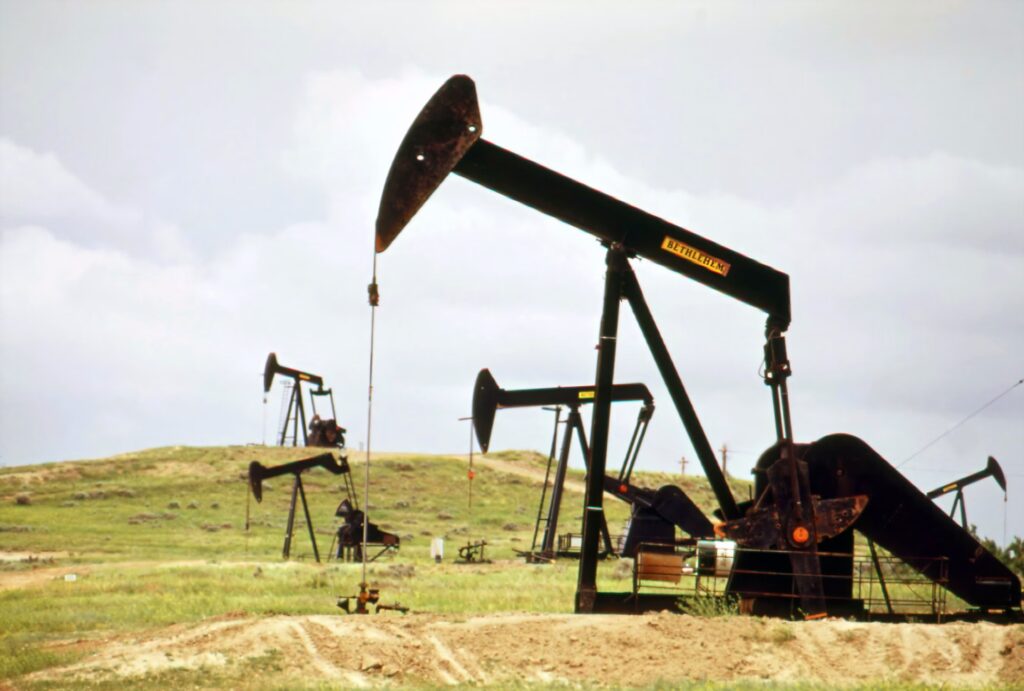 Китай осуждает введение США пошлин на Индию из-за закупок российской нефти