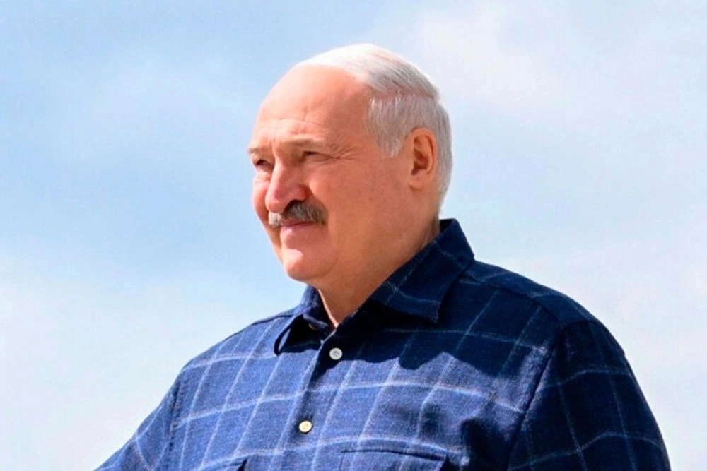 Лукашенко пригласил Си Цзиньпина посетить Беларусь в 2027 году